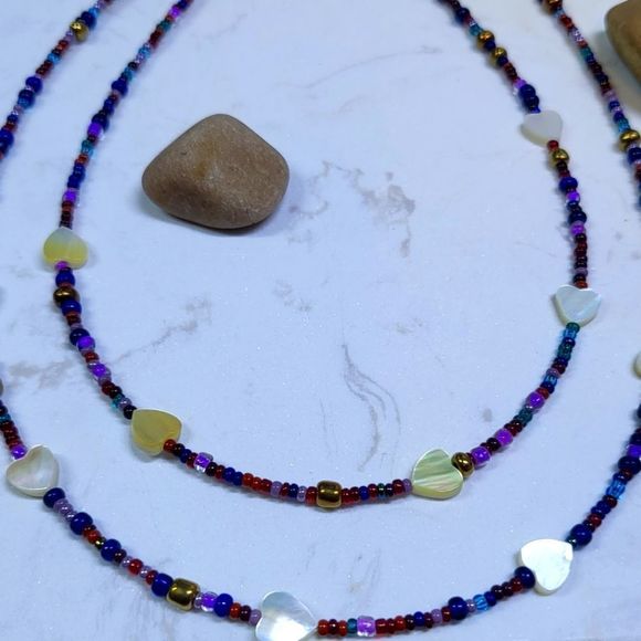 Handmadeāchoker dark purpleĀ and Mother of pearl hearts - Picture 1 of 7